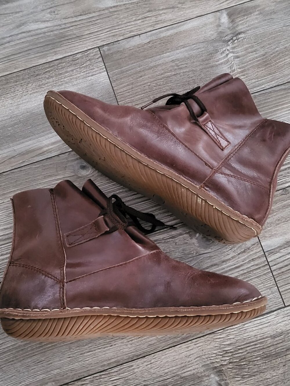 Brown Genuine Leather Barefoot Ankle Boots Slouchy Flat Size 8